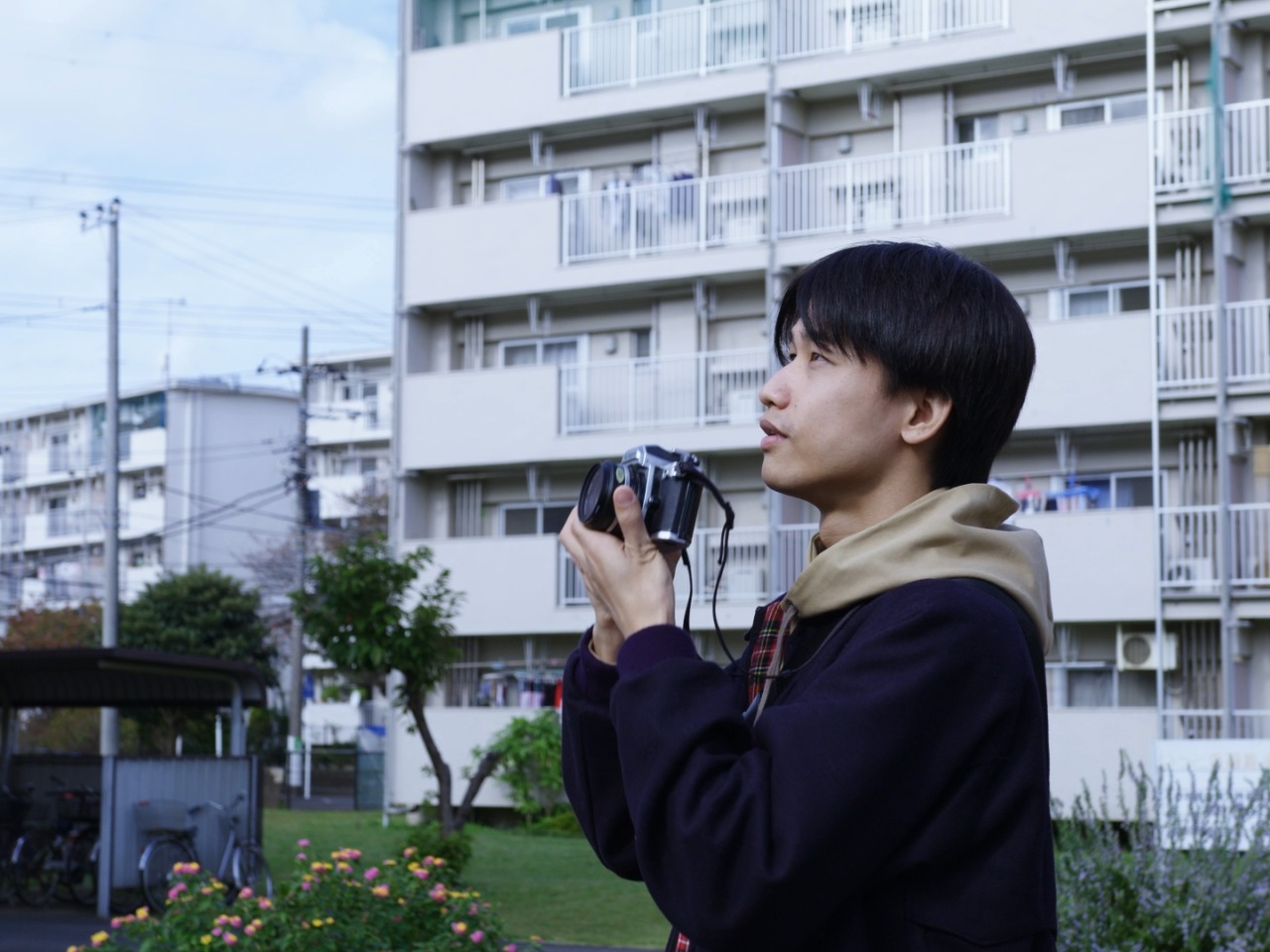 『ある日、ある女。』主演・金子みひろ他初日舞台挨拶決定。応援コメント続々到着。