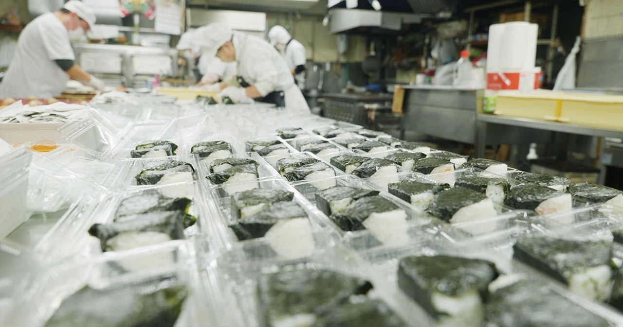 『映画の朝ごはん』、特別予告編（沖田修一監督制作、小泉今日子によるナレーション）公開