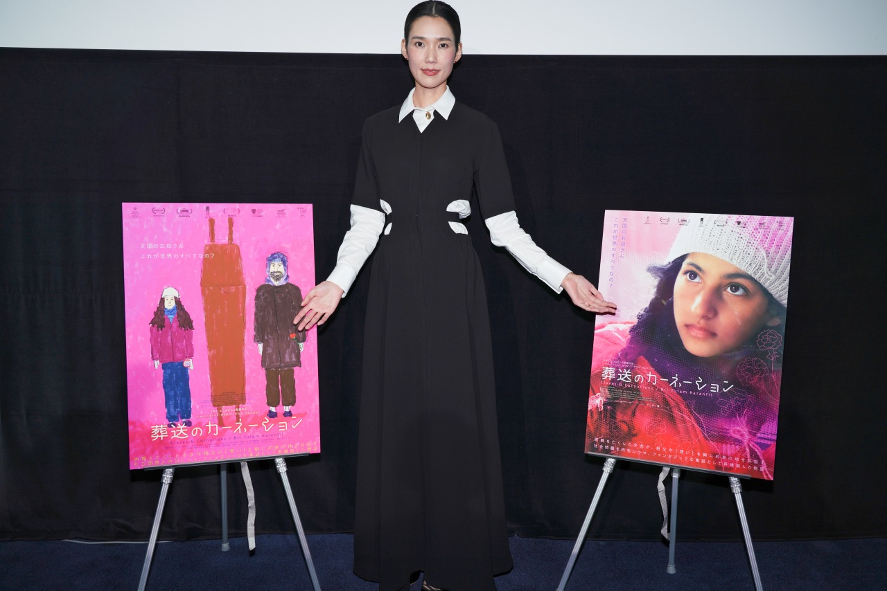 映画『葬送のカーネーション』先行試写会イベントに岡本多緒登壇。傑作の映像マジックに感銘。