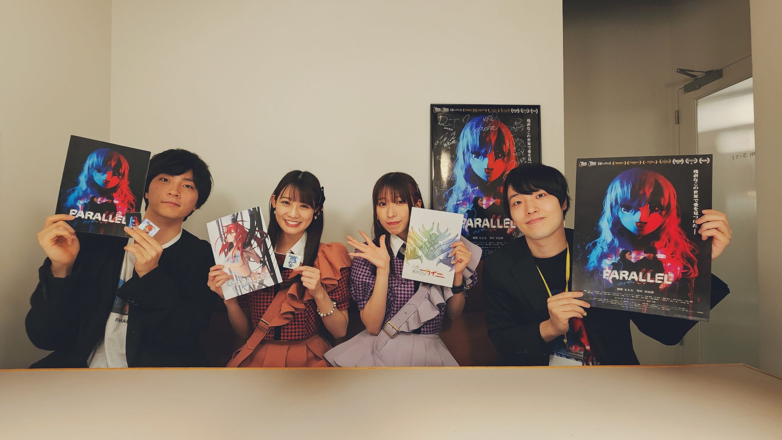 映画『PARALLEL』トークイベント。満席の中、TEAM SHACHIから秋本帆華、大黒柚姫が登壇。