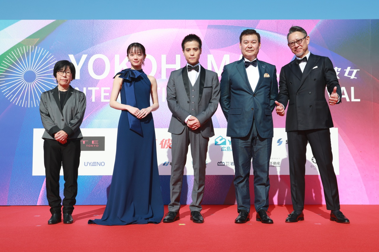 映画『東京予報　―映画監督外山文治短編作品集―』ワールドプレミア上映。映画は少しずつ形を変えながら、役者の力によって着地する