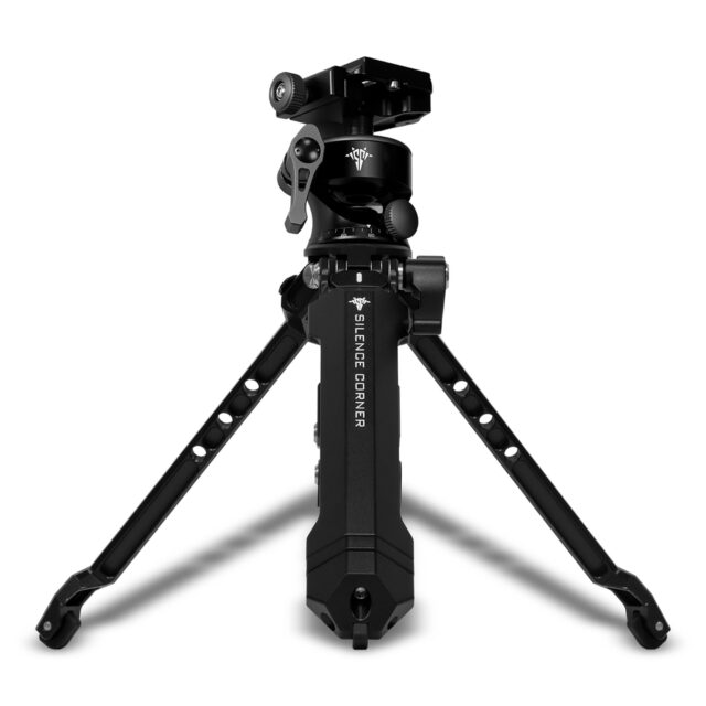 手すりや壁でも簡単に設置が可能。プロ写真家が開発したクランプ式三脚「MAMBAPOD」、2025年10月10日（金）ケンコー・トキナーから発売