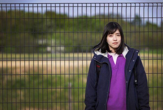 ⽣きづらさを抱えた⼈々の静かなサバイバルを描く超異端のゾンビ映画『DEAD OR ZOMBIE』が2/21より新宿Kʼs cinemaほか全国公開。ポスタービジュアル&予告編が公開。