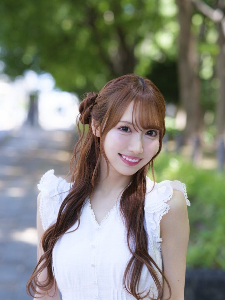 野村実代